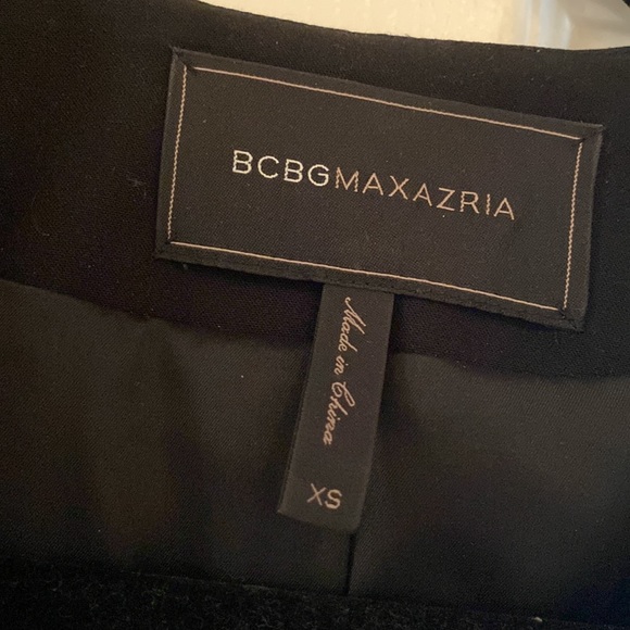 BCBGMAXAZRIA Asymmetrical Peplum Blazer - Picture 4 of 4